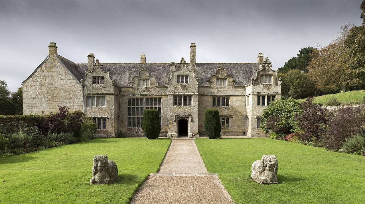 Trerice Elizabethan manor house