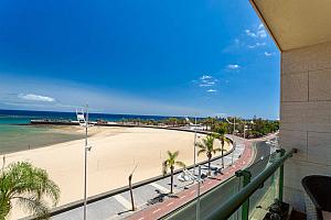 Arrecife beach from the balcony
