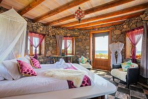 Eco Tower, Finca de Arrieta