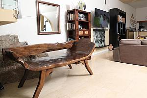 Lounge, television, golf