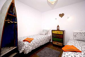 Twin bedded room