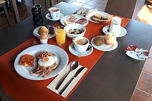English breakfast, Canaries hotel