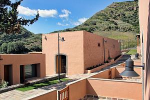Small hotel 10 rooms