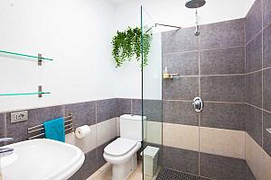 En-suite bathroom, Villa Las Palmitas