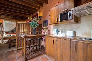 Studio cottage, small hotel