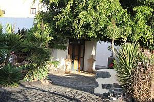 Dewi Studio, Casa Tomaren