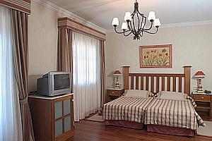 Small hotel, Villalba
