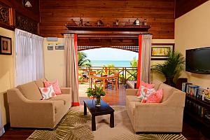 Sitting room with two sofas