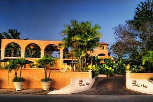 Little Arches Hotel