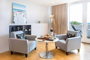Private sitting area