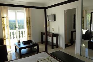 Double room, Cote d'Azur B&B