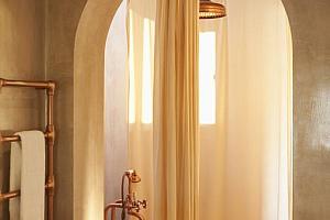 Unusual shower
