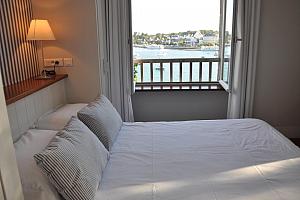 Superior Double room with estuary view