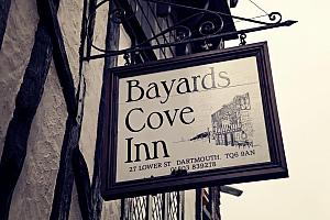 Bayards Cove Inn