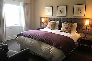 Twin beds or super king size