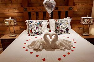 Romantic room