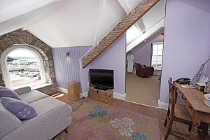 Attic suite with sea view and harbour view