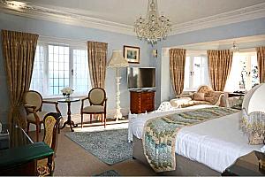 Victoria and Albert Room
