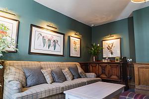 Country hotel on the south coast