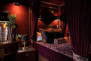 Suite, House of Gods