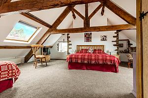 Kidwelly Farmhouse B&B
