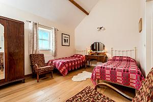 Bed and breakfast South Wales