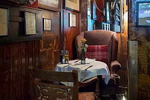 Private corner, restaurant