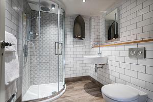 Walk-in shower