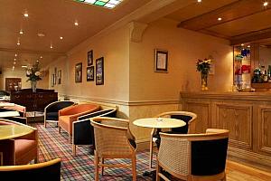 Bar, Cardiff hotel