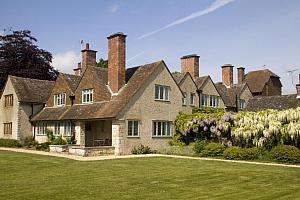 Little Court Hotel