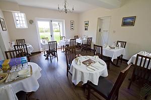 Breakfast room