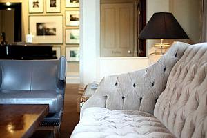 Hotel lounge