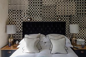 Deluxe double room, hotel, Cheltenham