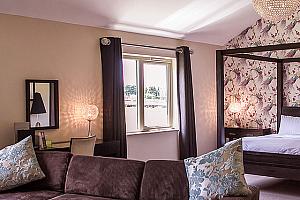 The York Suite, Peak Edge Hotel