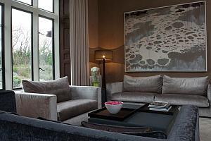 Hotel sitting room