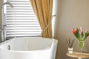 Big bath tub