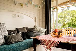 Country style