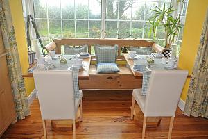 Window seat for breakfast