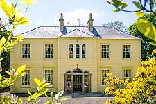 Nutgrove House Luxury B&B