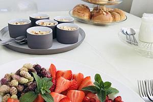 Fresh fruit breakfast