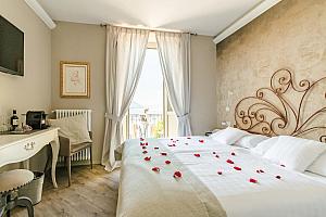 Romantic double room with balcony