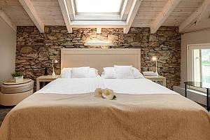 Double or twin beds