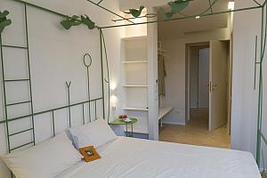 Simple but interesting decor