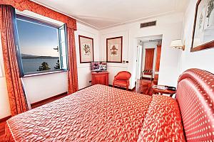 Double room, super king size bed