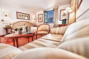 Junior suite, view of the lake
