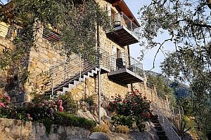 B&B, elevated position over Lake Garda