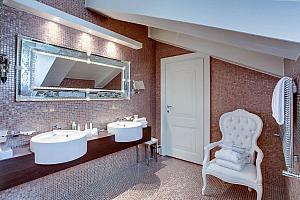 Large bathroom