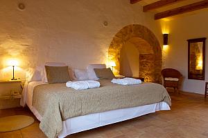 Super king size bed