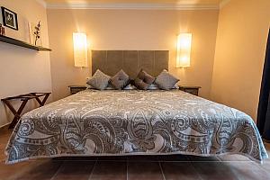 Large double bedroom