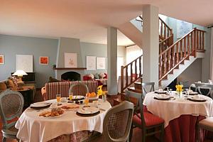 small hotel Eivissa